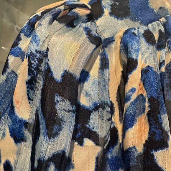 Elliatt Heavenly Creatures Blue Iridescent Long Sleeves Dress - Picture 7 of 11